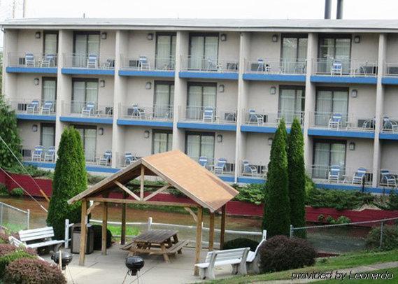 Clarion Inn&Suites Chambersburg Exterior foto