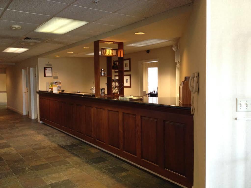 Clarion Inn&Suites Chambersburg Exterior foto